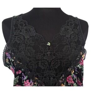 Vintage Vassarette Nylon Nightgown Slip Dark Floral Black Lace USA Silky Size M